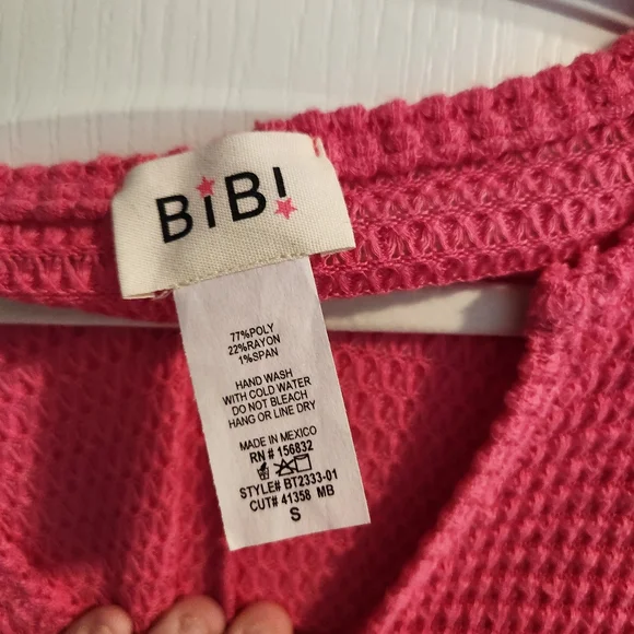 Bibi Womens blouse size S EUC - Picture 2 of 3